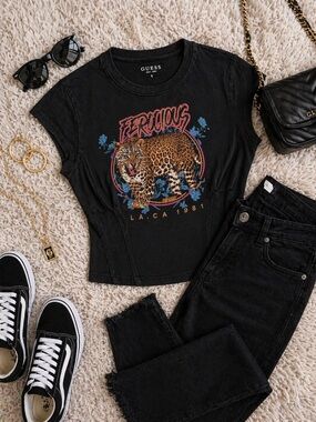 GUESS Ferocious Corset Graphic Tee Jet Black Multi Small NWT Leopard Crop Top